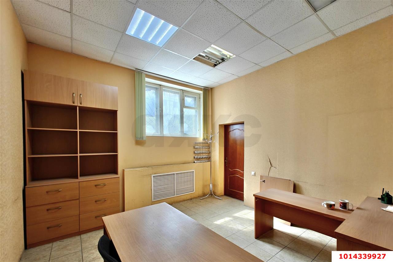 Фото №8: Торговое помещение 65 м² - Краснодар, Фестивальный, ул. имени Тургенева, 139