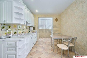 Фото №1: 1-комнатная квартира 41 м² - Краснодар, мкр. жилой комплекс Парусная Регата, ул. Автолюбителей, 1Д