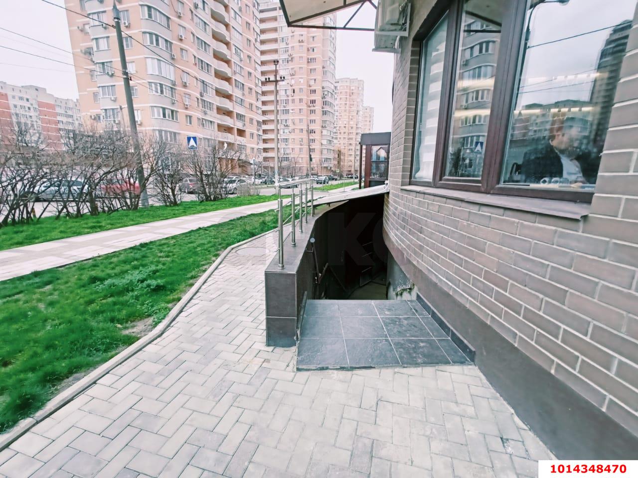 Фото №2: Торговое помещение 21 м² - Краснодар, Фестивальный, ул. Гаражная, 89