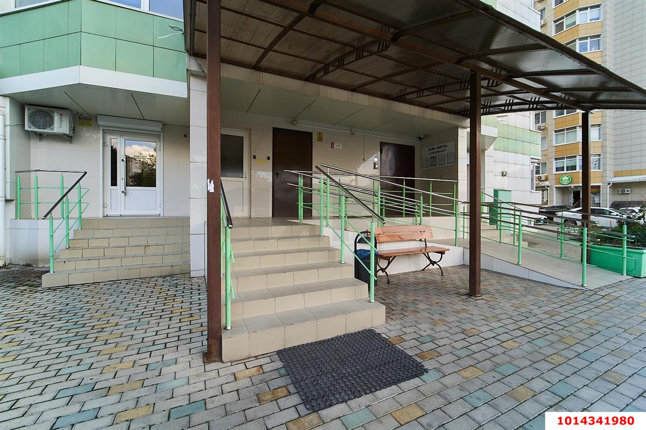 Фото №2: 2-комнатная квартира 80 м² - Краснодар, Школьный, ул. Филатова, 19/2