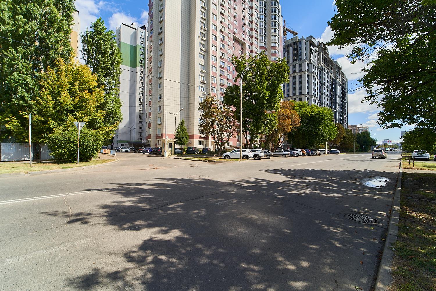 Фото №1: 2-комнатная квартира 80 м² - Краснодар, Школьный, Прикубанский внутригородской округ, мкр. Круглик, ул. Филатова, 19/2