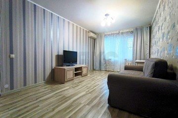 Фото №1: 2-комнатная квартира 46 м² - Краснодар, мкр. Черёмушки, ул. Стасова, 158