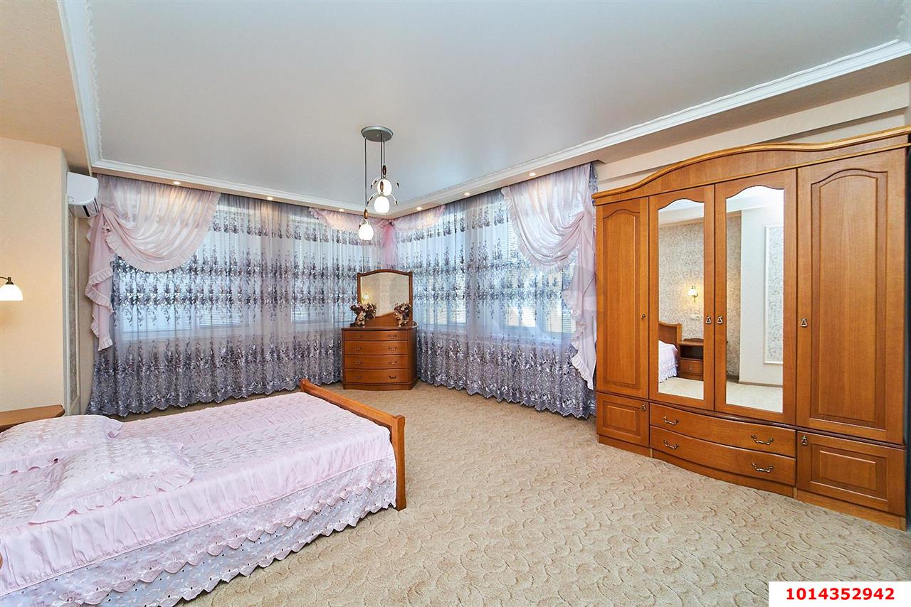 Фото №7: Дом 563 м² + 12.38 сот. - Северская, пер. Солнечный, 7