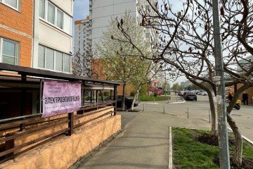 Фото №5: Торговое помещение 11 м² - Краснодар, мкр. Восточно-Кругликовский, ул. Черкасская, 129