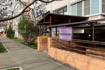 Фото №3: Торговое помещение 11 м² - Краснодар, мкр. Восточно-Кругликовский, ул. Черкасская, 129