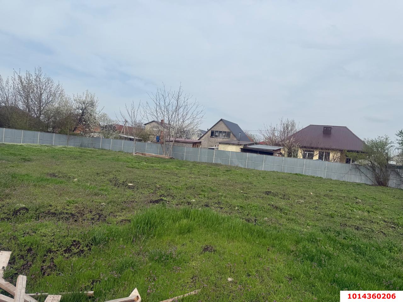 Фото №1: Участок садоводство 4 сот. - Южный, Ивушка, ул. Охотская