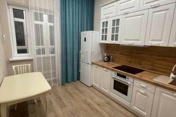 Фото №2: 1-комнатная квартира 37 м² - Краснодар, мкр. жилой комплекс Флотилия, ул. имени 40-летия Победы, 178к3