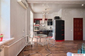 Фото №3: 2-комнатная квартира 51 м² - Краснодар, мкр. Центральный, ул. Мира, 90