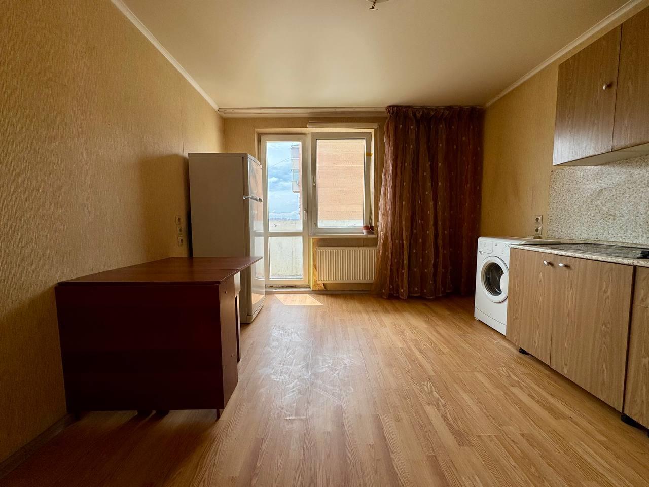 Фото №3: 1-комнатная квартира 48 м² - Краснодар, Прикубанский внутригородской округ, Отделение № 1 совхоза Солнечный, мкр. Фестивальный, ул. Атарбекова, 5/1