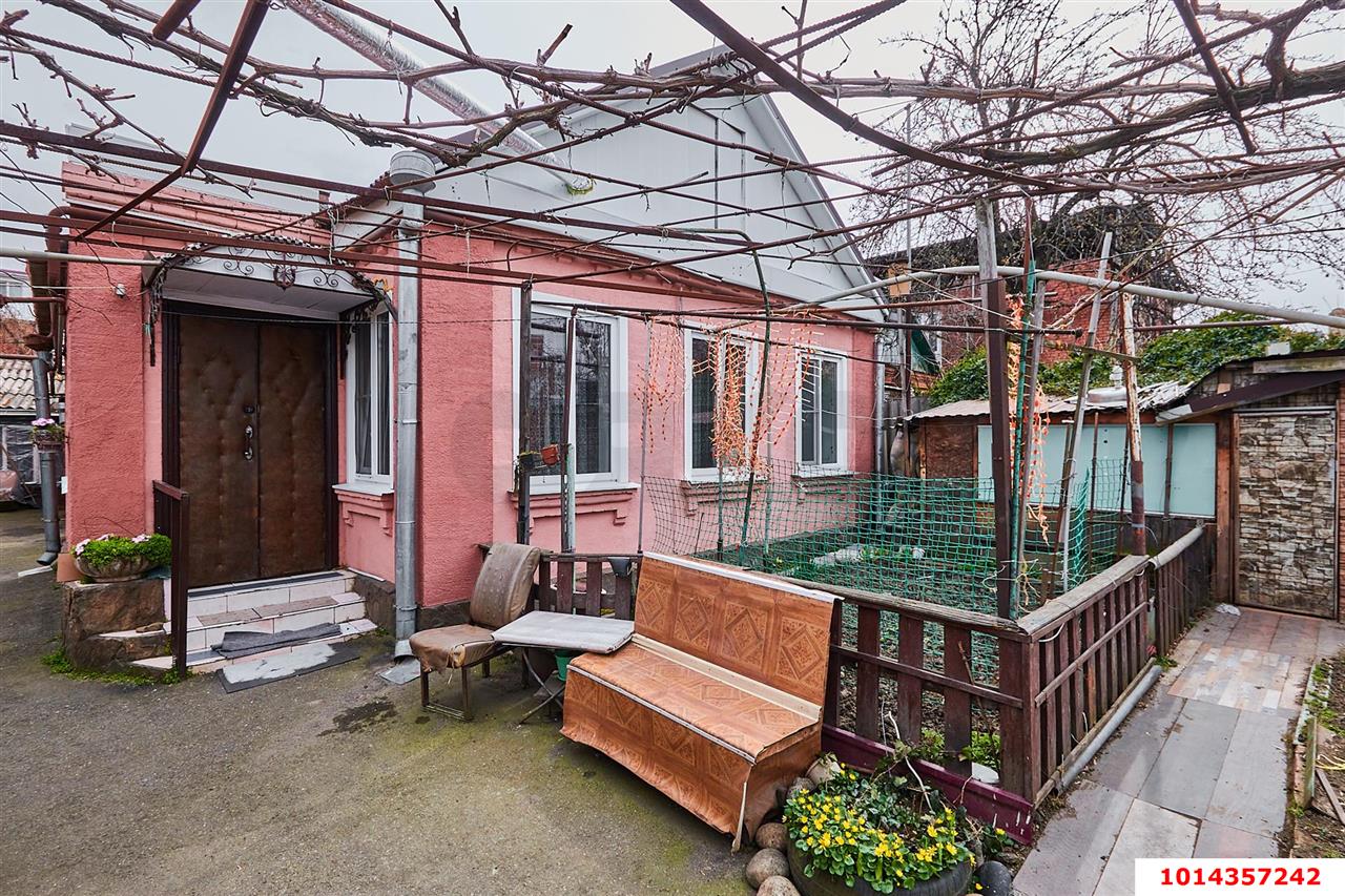 Фото №2: Дом 60 м² + 1 сот. - Краснодар, Западный внутригородской округ, ул. имени Тургенева, 26/1