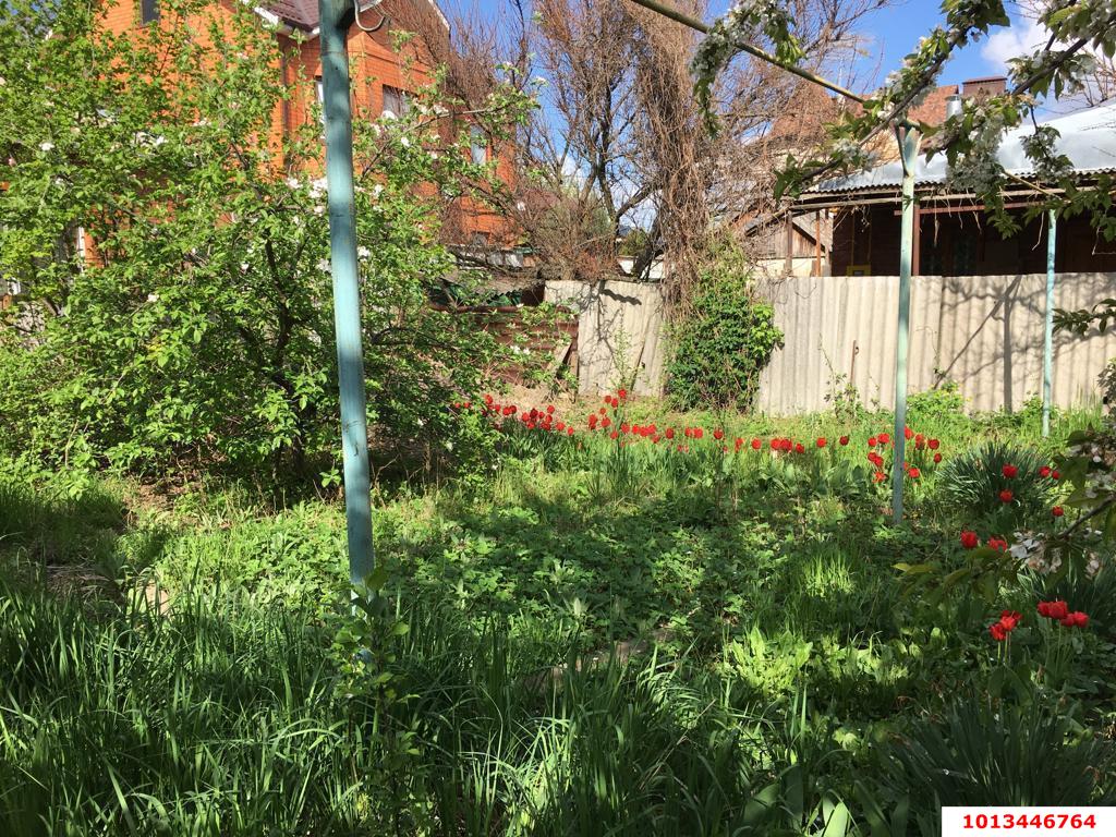 Фото №1: Земельный участок 6 сот. - Краснодар, Центральный внутригородской округ, Западный внутригородской округ, Горогороды, мкр. Центральный, ул. Рыбачья, 22