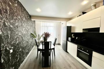 Фото №2: 1-комнатная квартира 41 м² - Краснодар, мкр. Музыкальный, ул. имени Сергея Есенина, 110к1