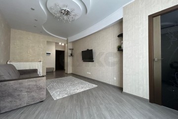 Фото №1: 1-комнатная квартира 46 м² - Краснодар, ж/м Пашковский, ул. Леонида Лаврова, 8Б