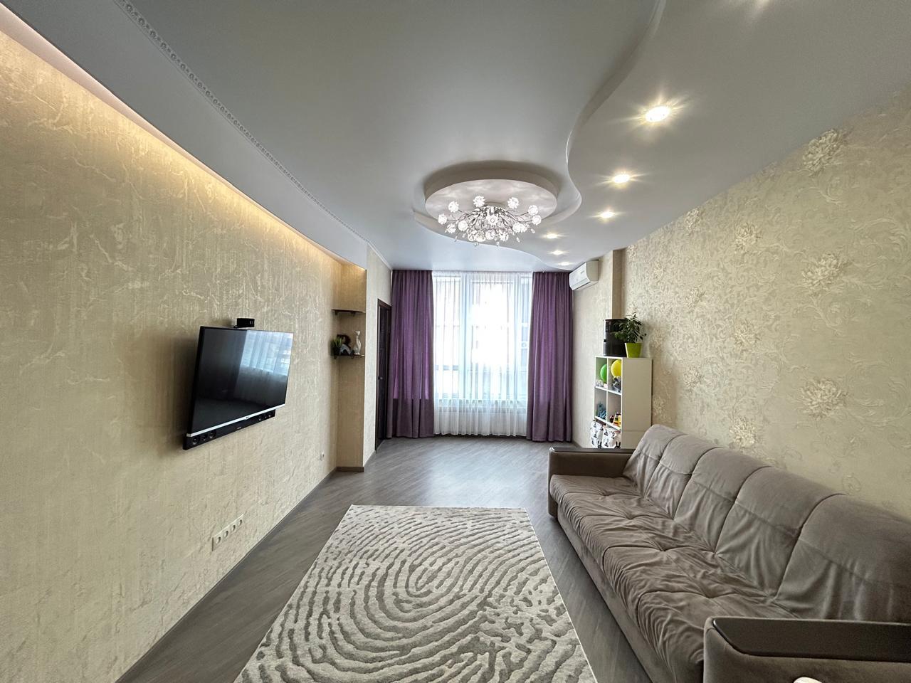 Фото №2: 1-комнатная квартира 46 м² - Краснодар, Карасунский внутригородской округ, жилой комплекс Империал, ж/м Пашковский, ул. Леонида Лаврова, 8Б