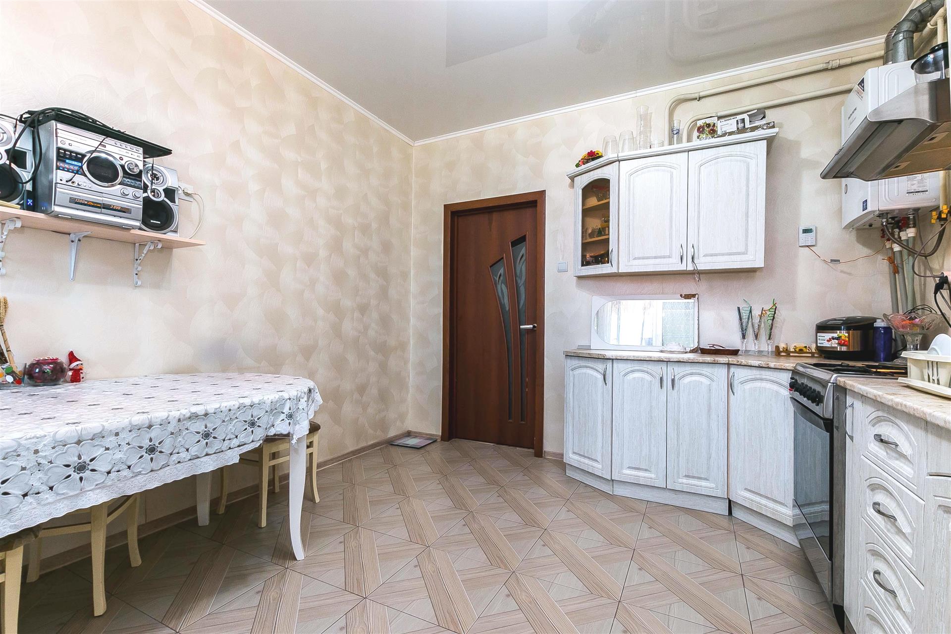 Фото №10: 3-комнатная квартира 85 м² - Новотитаровская, ул. 8 Марта, 23/1