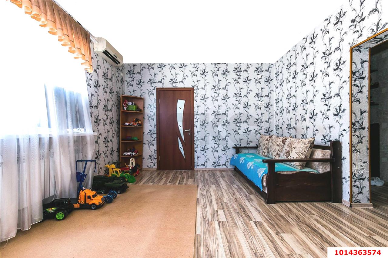 Фото №2: 3-комнатная квартира 85 м² - Новотитаровская, ул. 8 Марта, 23/1