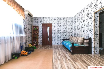 Фото №2: 3-комнатная квартира 85 м² - Новотитаровская, ул. 8 Марта, 23/1