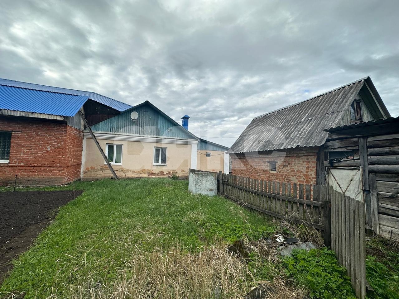 Фото №3: Дом 70 м² + 7.35 сот. - сельский  Барсуки, Зареченский территориальный округ, ул. Октябрьская, 68