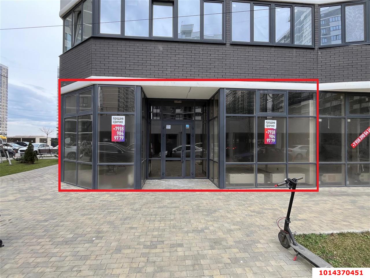 Фото №3: Торговое помещение 91 м² - Краснодар, жилой комплекс Дружный, б-р Адмиралтейский, 3к2