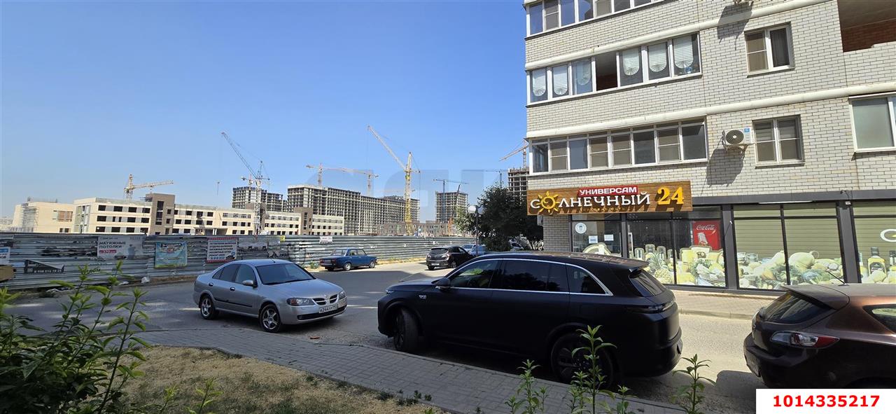 Фото №4: Торговое помещение 146 м² - Краснодар, жилой комплекс Инсити, ул. Командорская, 5/1