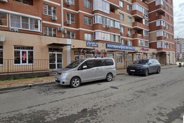Фото №3: Торговое помещение 90 м² - Краснодар, мкр. жилой комплекс Абрикос, ул. 5-я Дорожная, 68к2