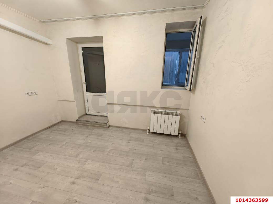 Фото №7: 2-комнатная квартира 76 м² - Краснодар, Центральный внутригородской округ, мкр. Дубинка, ул. Озёрная, 41