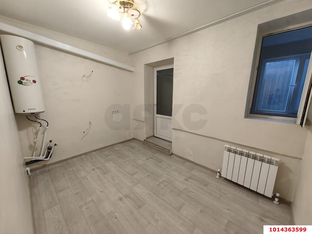 Фото №3: 2-комнатная квартира 76 м² - Краснодар, Центральный внутригородской округ, мкр. Дубинка, ул. Озёрная, 41