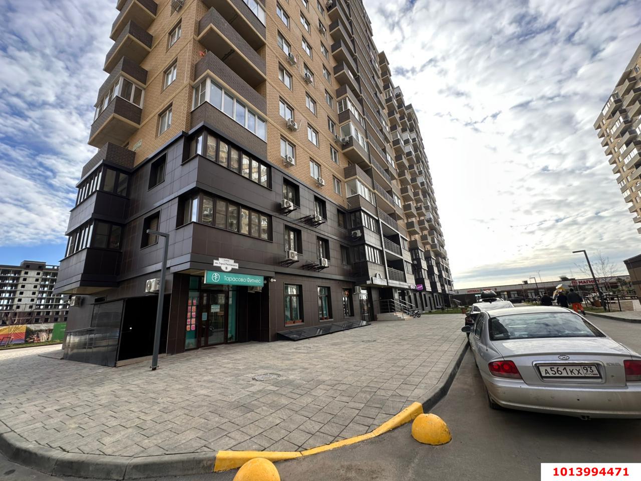 Фото №2: Торговое помещение 54 м² - Краснодар, жилой комплекс Ракурс