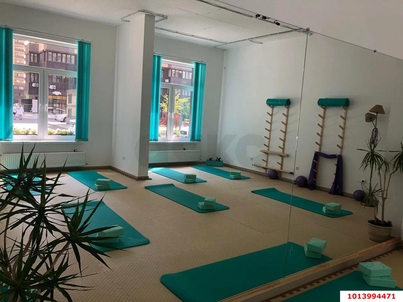 Фото №4: Торговое помещение 54 м² - Краснодар, жилой комплекс Ракурс