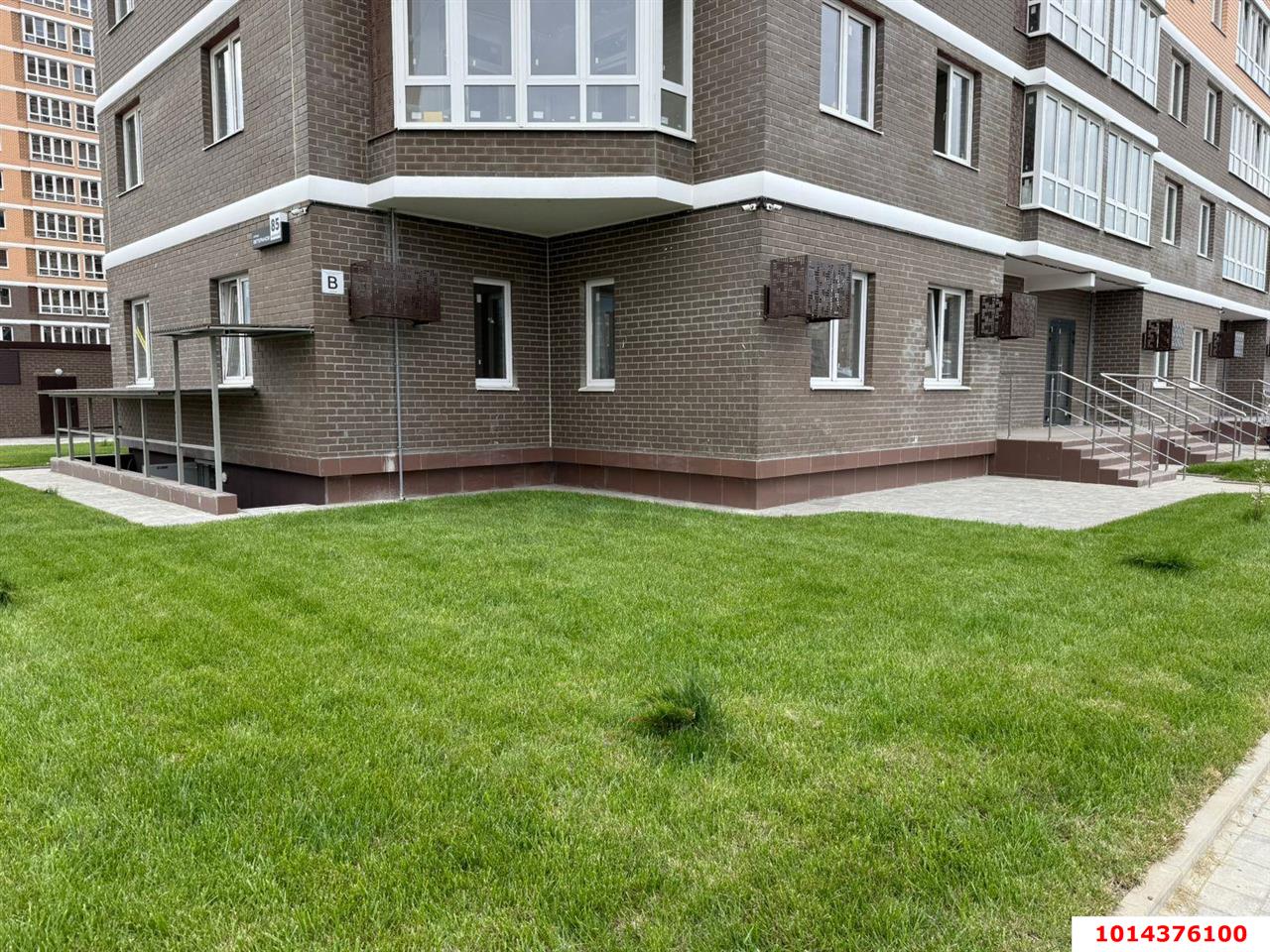 Фото №1: Торговое помещение 171 м² - Краснодар, Прикубанский внутригородской округ, 