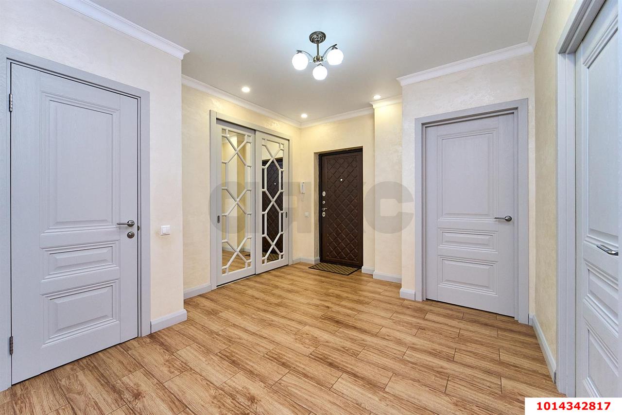 Фото №10: 2-комнатная квартира 81 м² - Краснодар, Юбилейный, ул. Думенко, 21