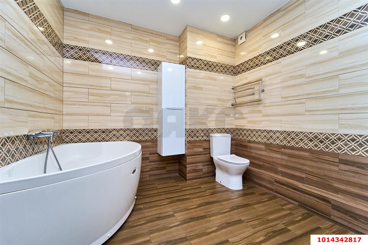 Фото №7: 2-комнатная квартира 81 м² - Краснодар, Юбилейный, ул. Думенко, 21