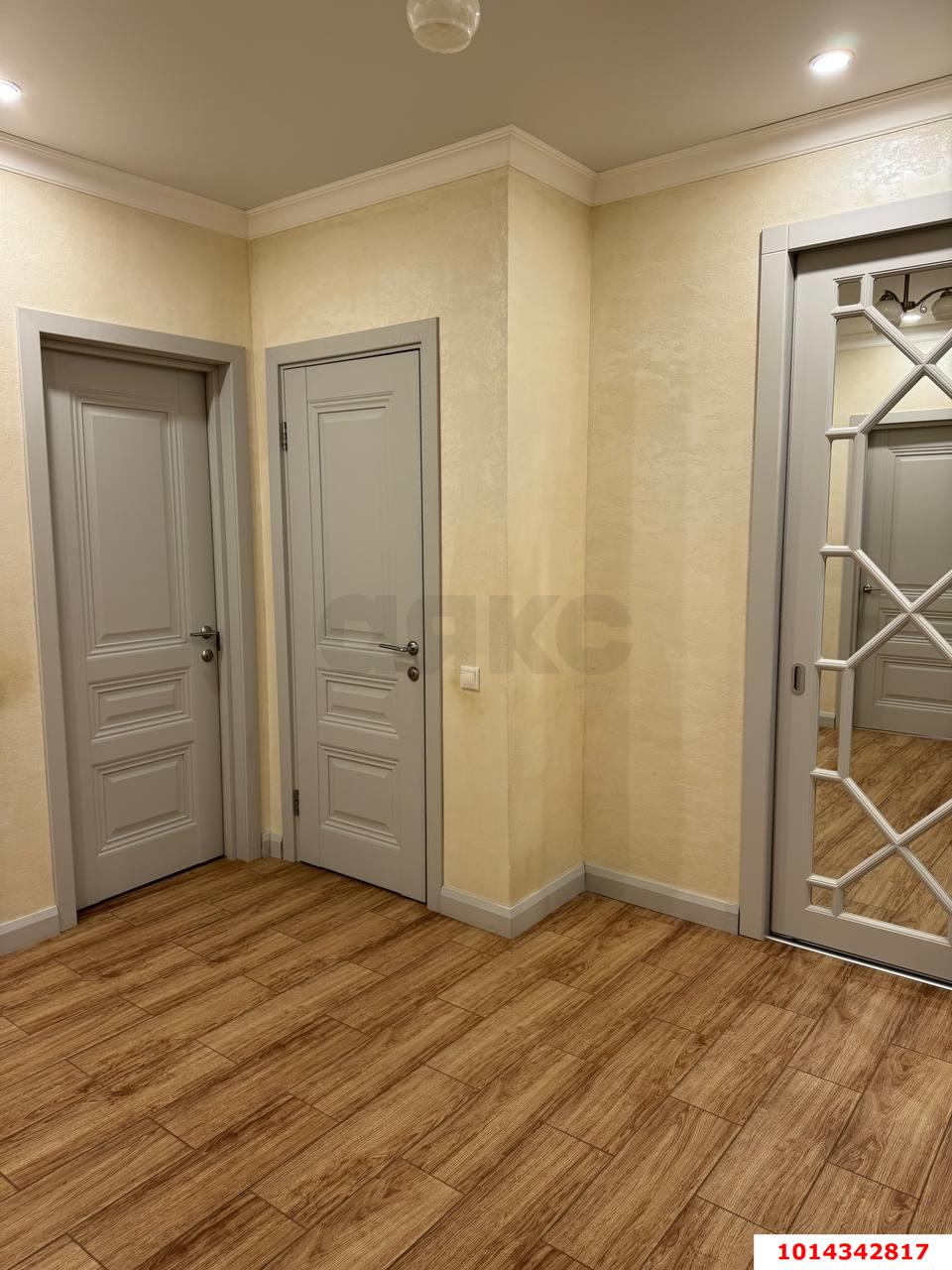 Фото №10: 2-комнатная квартира 85 м² - Краснодар, Юбилейный, ул. Думенко, 21