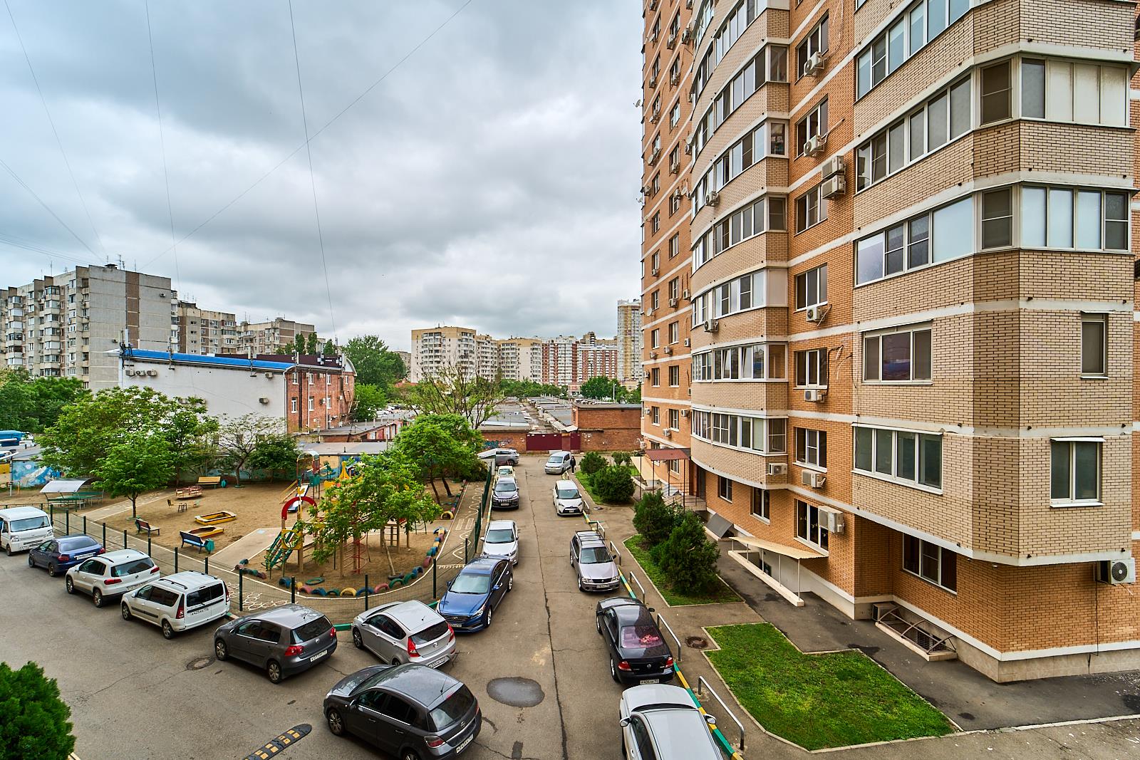 Фото №15: 2-комнатная квартира 81 м² - Краснодар, Западный внутригородской округ, мкр. Юбилейный, ул. Думенко, 21