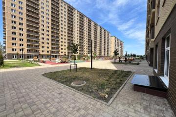 Фото №5: Коммерция 43 м² - Краснодар, мкр. жилой комплекс Дыхание, ул. Лётчика Позднякова, 2к25