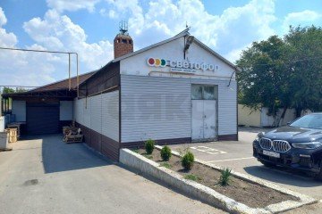 Фото №1: Отдельное здание 1043 м² - Стародеревянковская, ул. Мира, 4