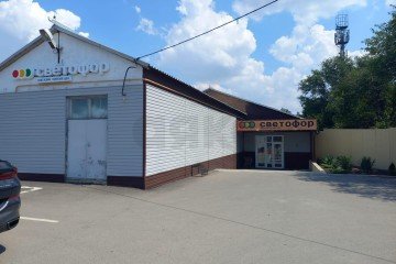 Фото №2: Отдельное здание 1043 м² - Стародеревянковская, ул. Мира, 4