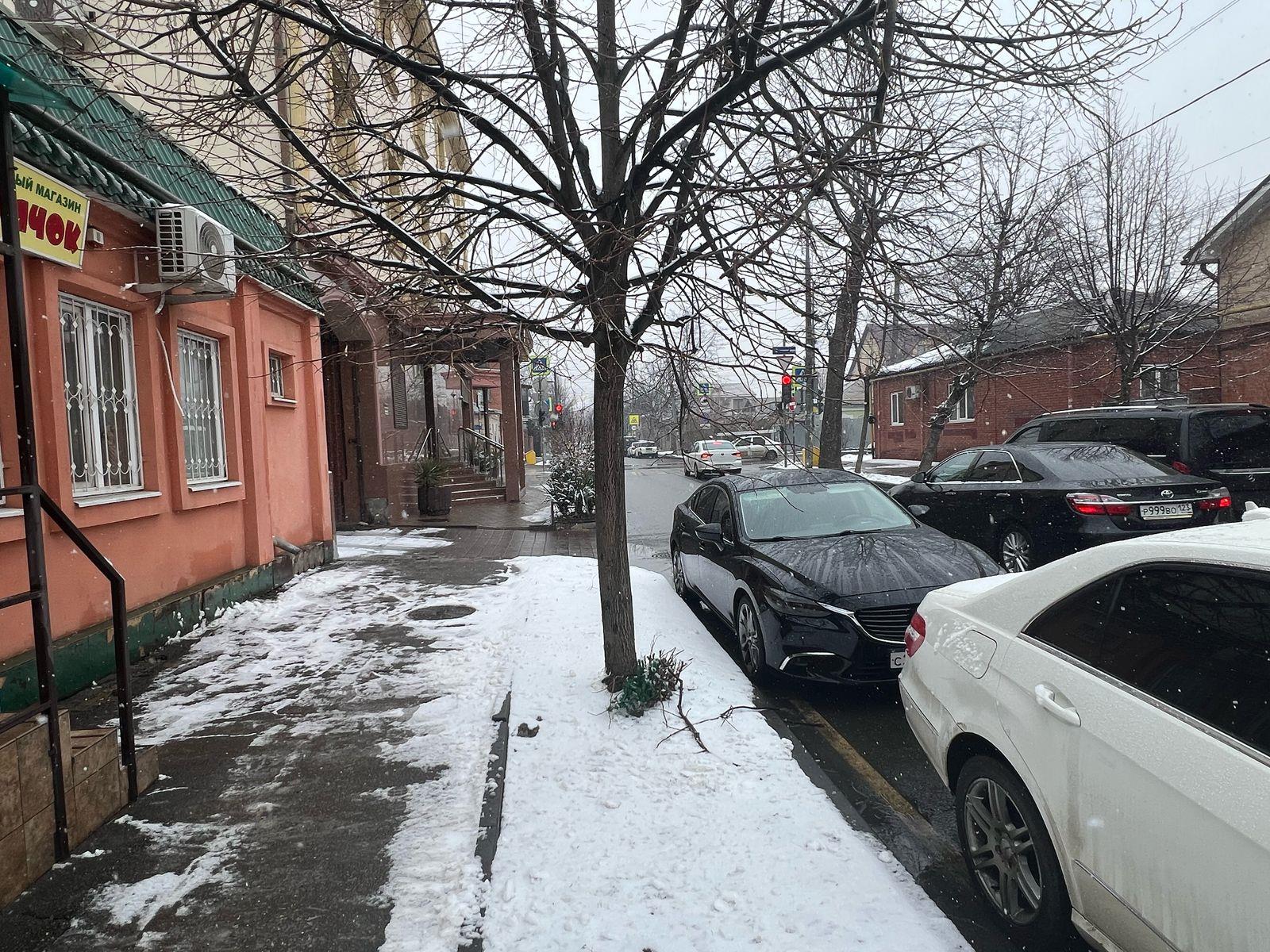 Фото №7: Коммерция 45 м² - Краснодар, Центральный внутригородской округ, мкр. Центральный, ул. Янковского, 33