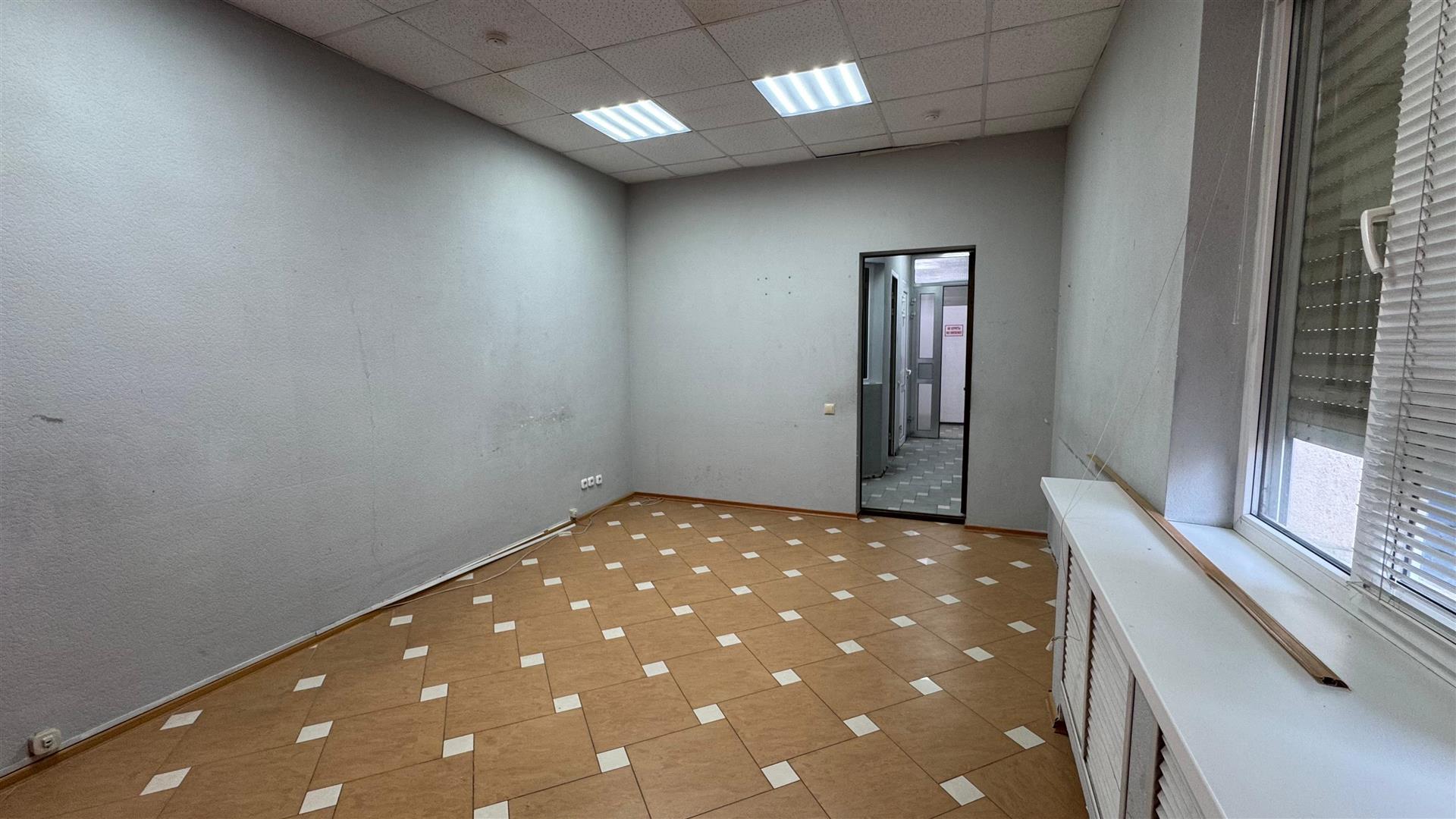 Фото №10: Коммерция 187 м² - Краснодар, Карасунский внутригородской округ, мкр. Хлопчато-бумажный Комбинат, ул. Уральская, 13