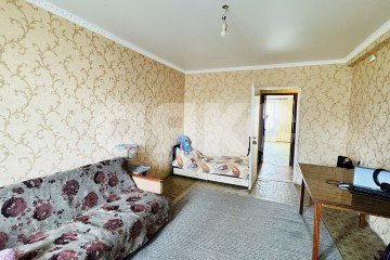 Фото №1: 2-комнатная квартира 56 м² - Кореновск, мкр. Военный городок, ул. Циолковского, 8