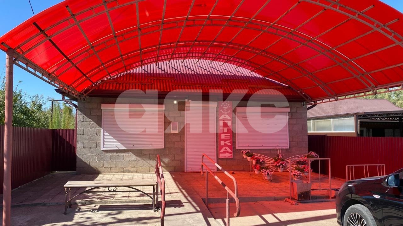 Фото №2: Коммерция 64 м² - Новомалороссийская, ул. Победы, 2А