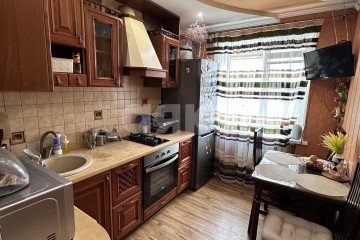 Фото №1: 2-комнатная квартира 51 м² - Темрюк, ул. Ленина, 88