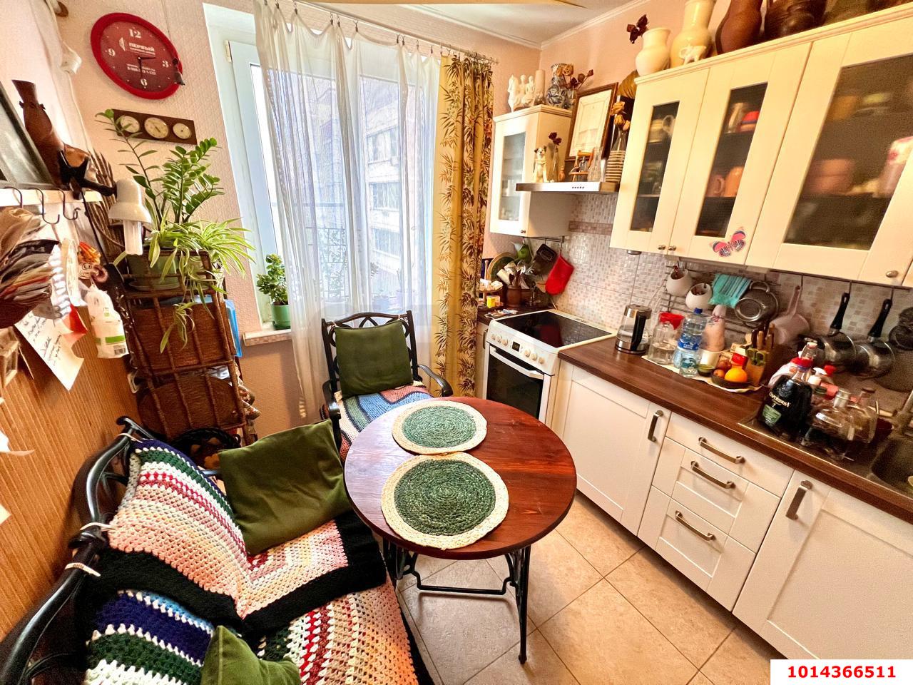 Фото №2: 1-комнатная квартира 38 м² - Ленина, Карасунский внутригородской округ, пер. Буковый, 28