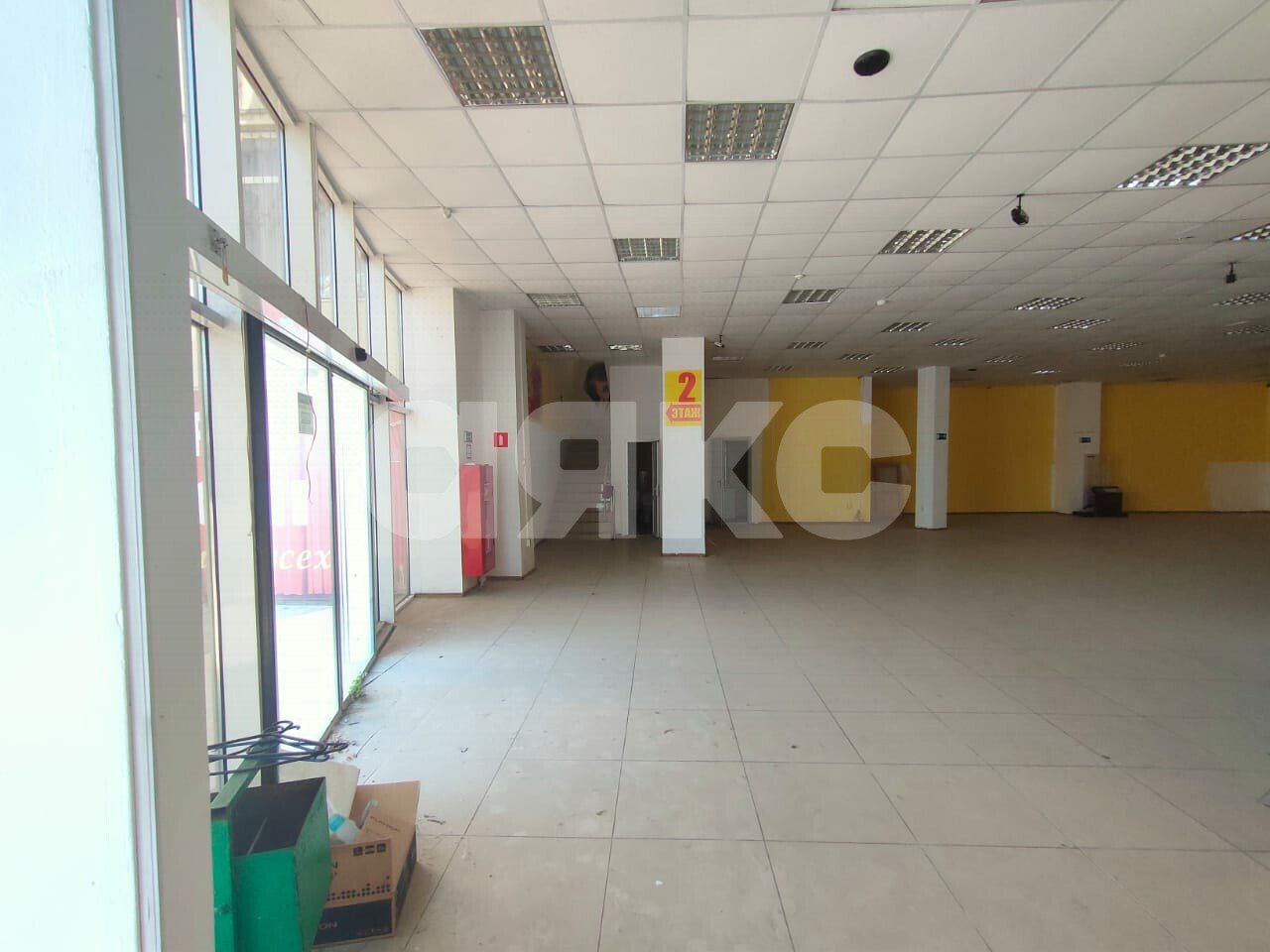 Фото №2: Коммерция 715 м² - Кореновск, 2-й квартал, ул. Красная, 57