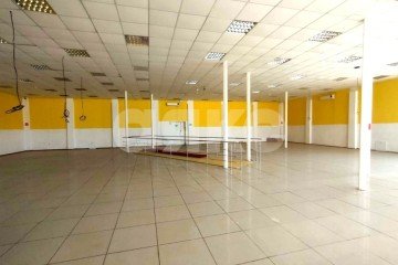 Фото №4: Коммерция 715 м² - Кореновск, мкр. 2-й квартал, ул. Красная, 57