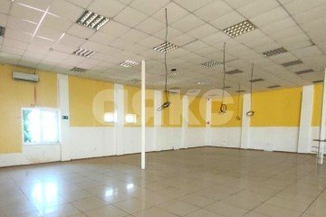 Фото №5: Коммерция 715 м² - Кореновск, мкр. 2-й квартал, ул. Красная, 57