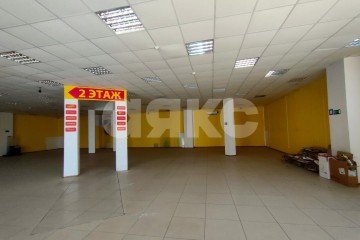 Фото №4: Коммерция 715 м² - Кореновск, мкр. 2-й квартал, ул. Красная, 57