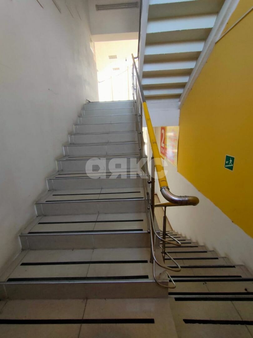 Фото №5: Коммерция 715 м² - Кореновск, 2-й квартал, ул. Красная, 57