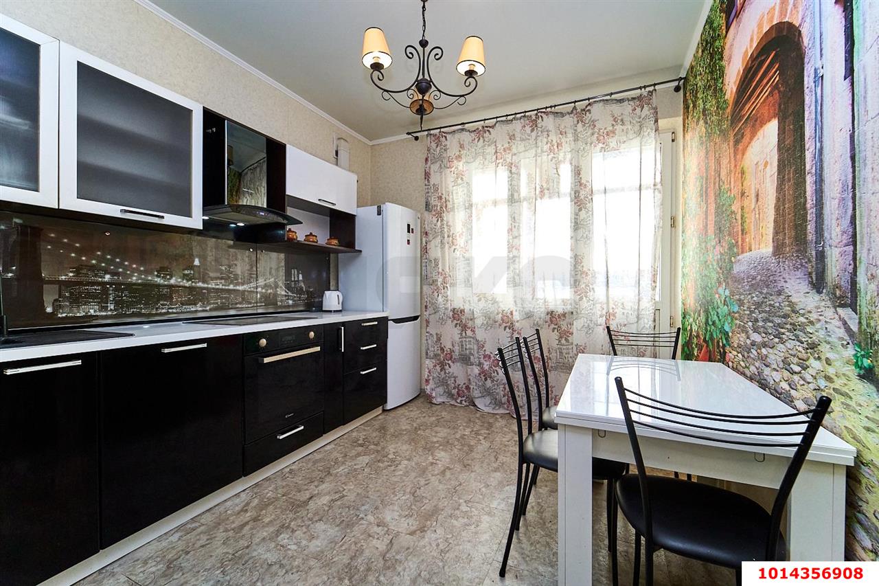 Фото №1: 2-комнатная квартира 61 м² - Краснодар, Музыкальный, ул. имени Мусоргского М.П., 17