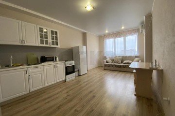 Фото №1: 1-комнатная квартира 51 м² - Краснодар, мкр. Центральный, ул. Березанская, 89